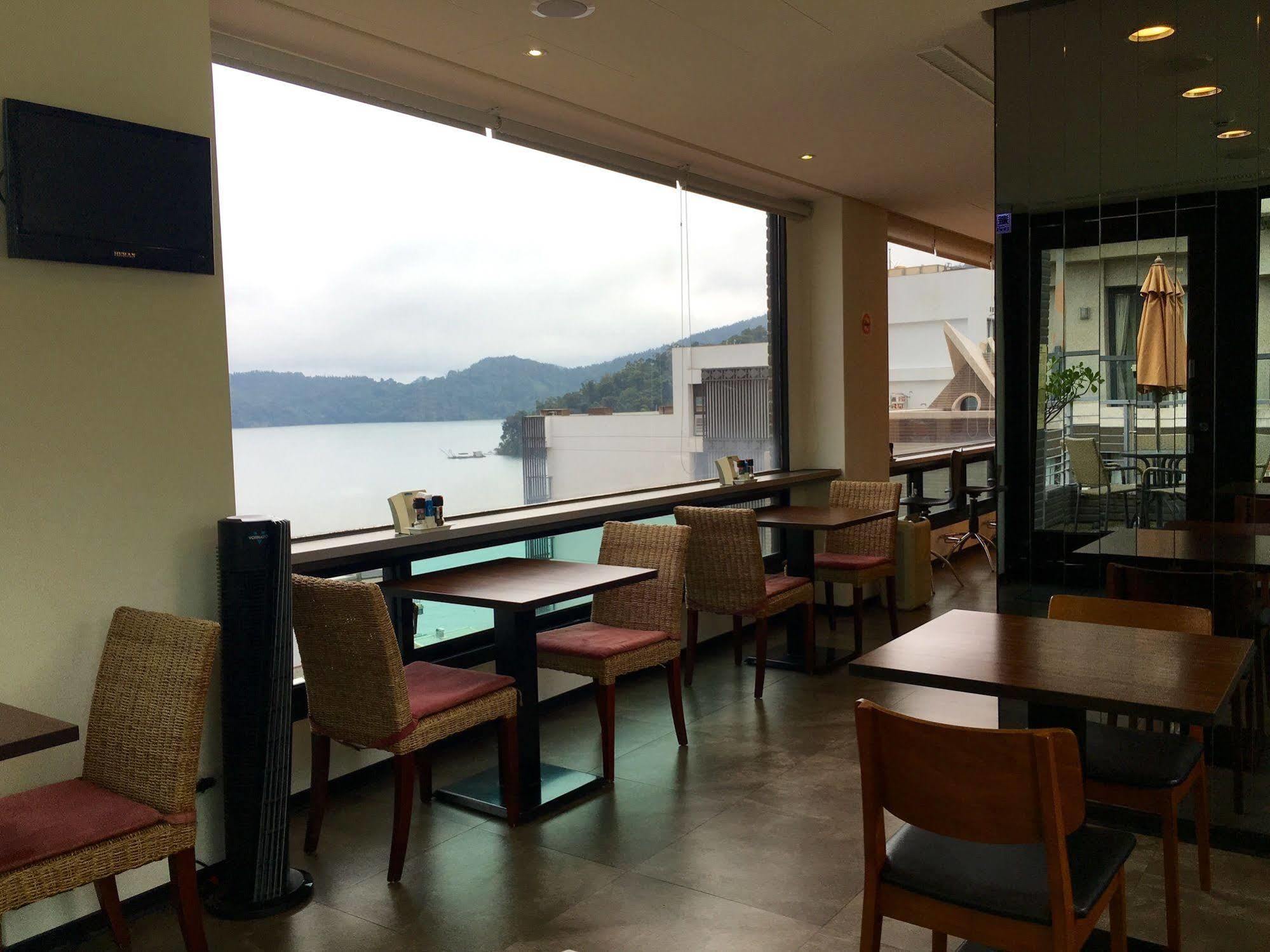 日月潭天月水色民宿 Yuchi Exterior photo